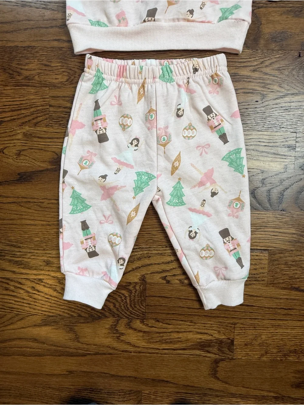 Lila & Jack Toddler Girls Pink Nutcracker Print Pajama Sweatsuit Set 6-9 Months